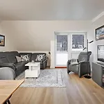 아파트 Wohnen Am Suedstrand 05